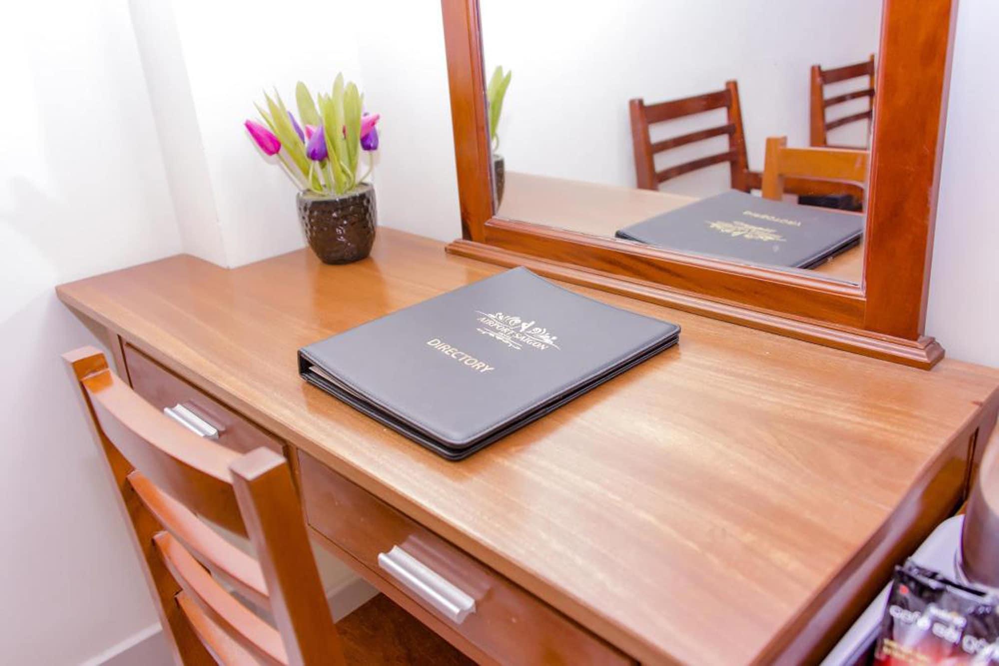 Airport Saigon Hotel - Gan Am Thuc Dem Cho Pham Van Hai Πόλη Χο Τσι Μινχ Εξωτερικό φωτογραφία